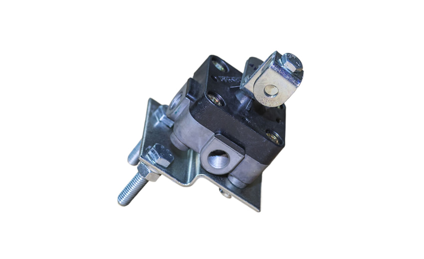 Barksdale Height valve